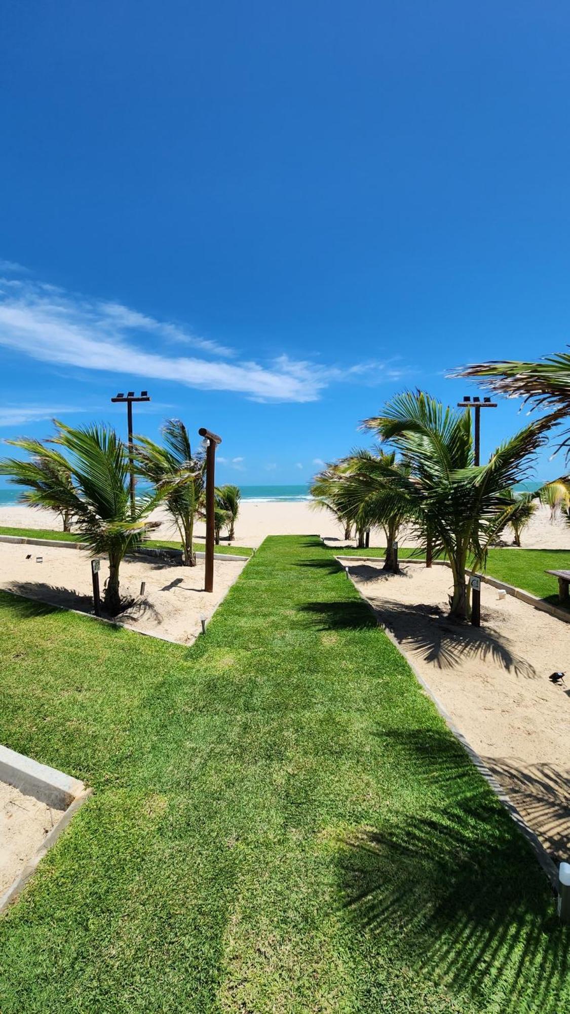 Beach Living - Apt Com 2 Quartos - Pe Na Areia Aquiraz Exterior foto
